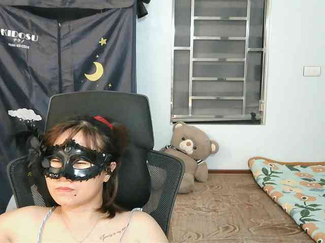 girl30slutty webcam