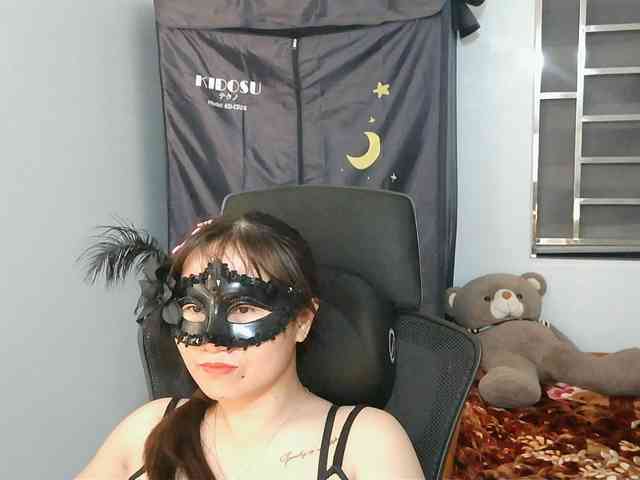 girl30slutty webcam
