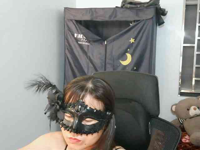 girl30slutty webcam