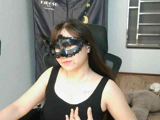 girl30slutty webcam