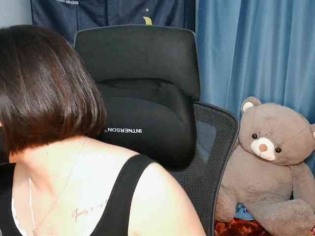 girl30slutty webcam