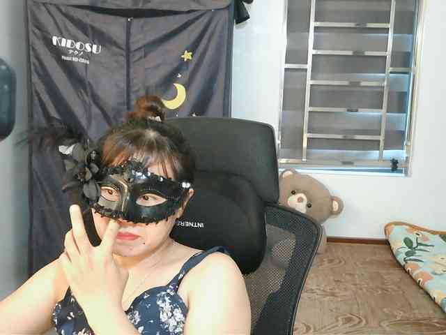 girl30slutty webcam