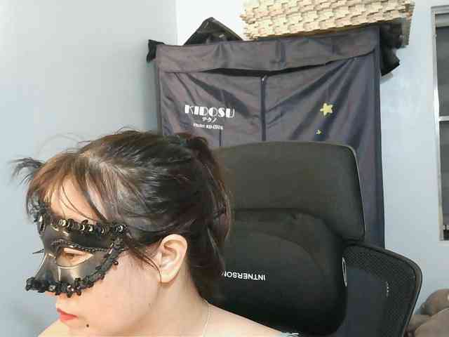 girl30slutty webcam