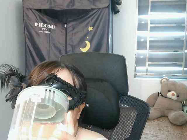 girl30slutty webcam