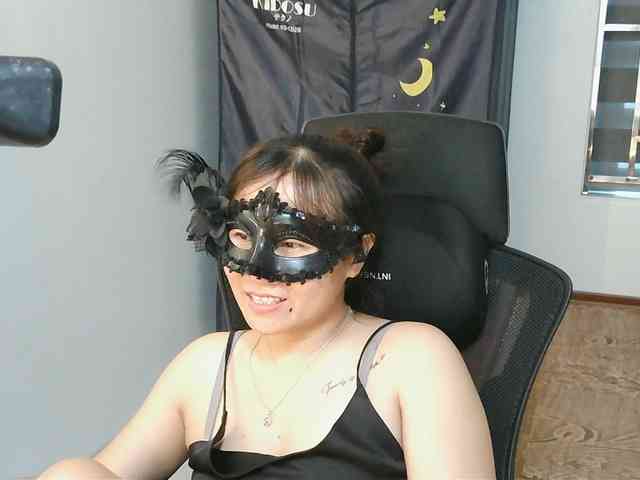 girl30slutty webcam