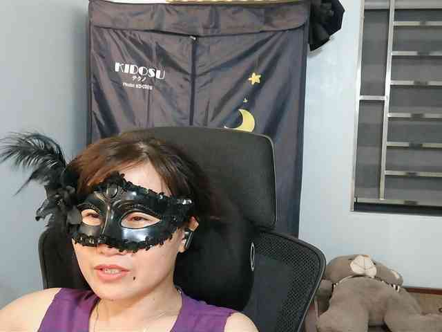 girl30slutty webcam