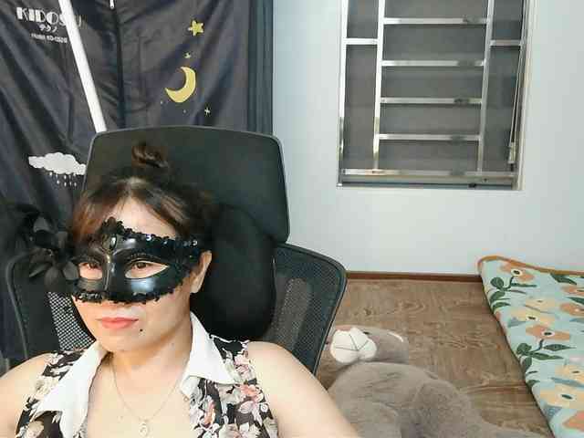 girl30slutty webcam