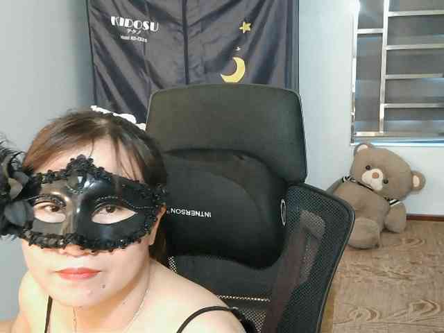 girl30slutty webcam