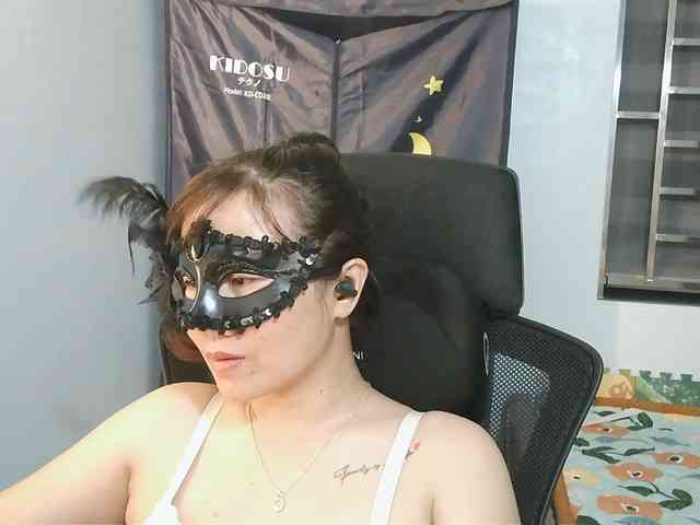 girl30slutty webcam