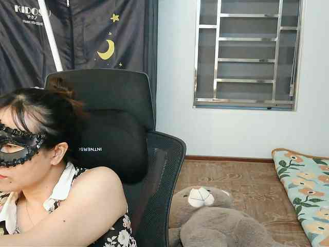girl30slutty webcam