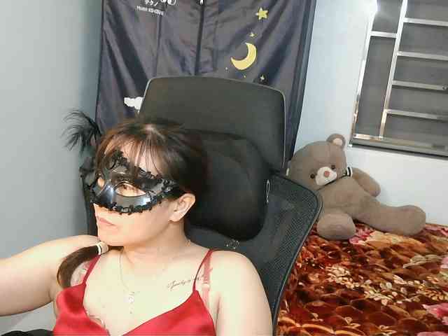 girl30slutty webcam
