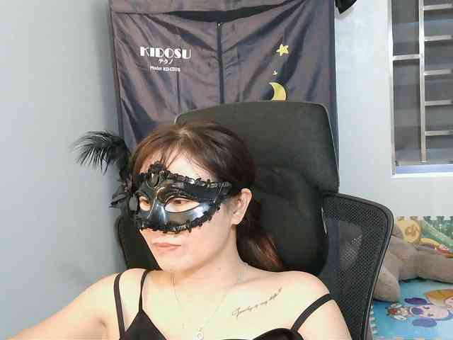 girl30slutty webcam