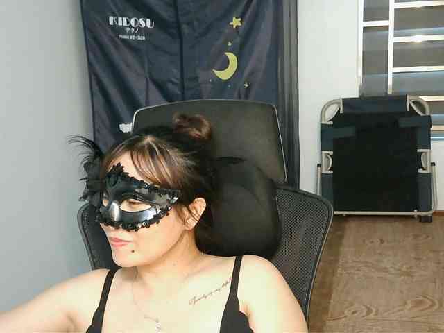 girl30slutty webcam