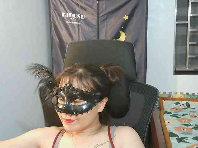 girl30slutty webcam