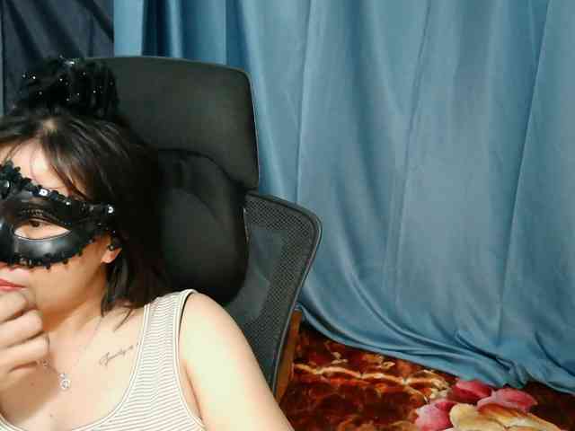 girl30slutty webcam