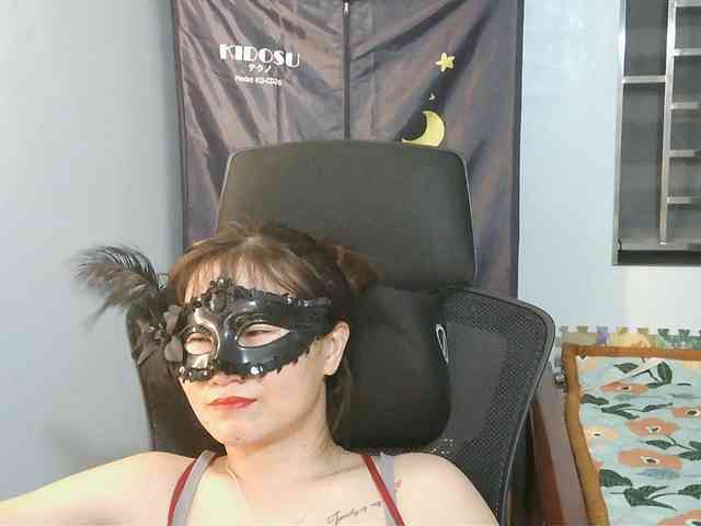 girl30slutty webcam