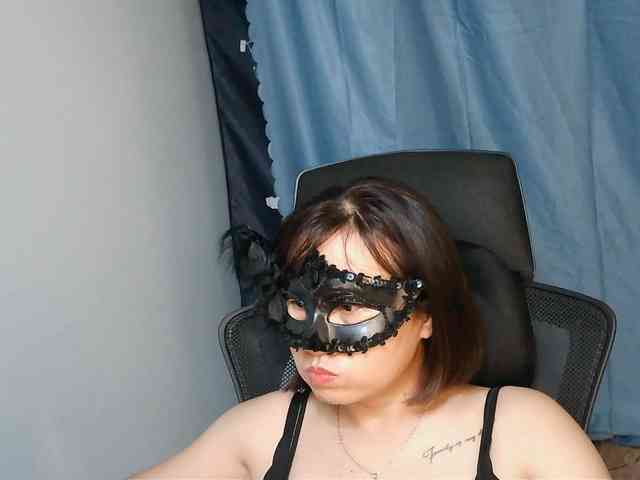 girl30slutty webcam