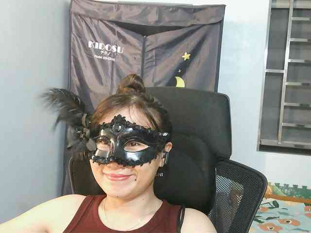 girl30slutty webcam