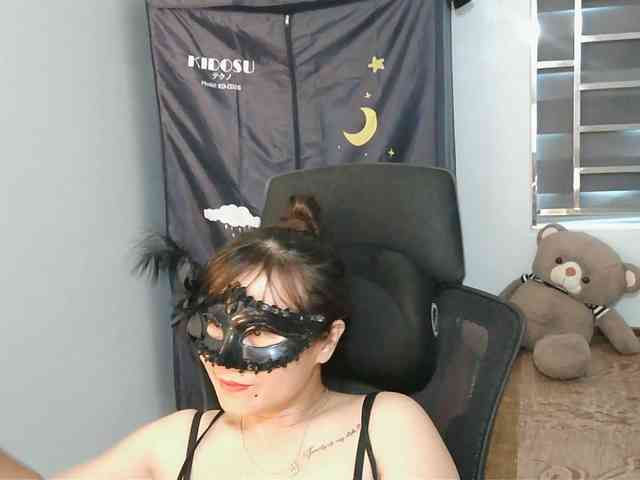 girl30slutty webcam
