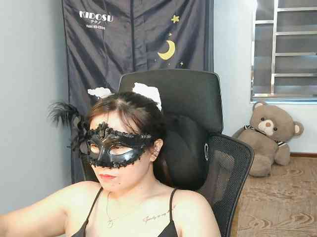 girl30slutty webcam