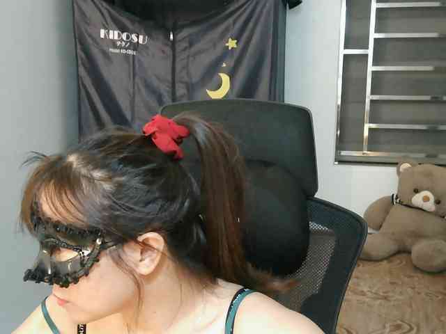 girl30slutty webcam