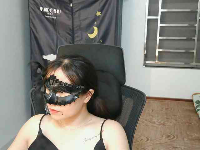 girl30slutty webcam