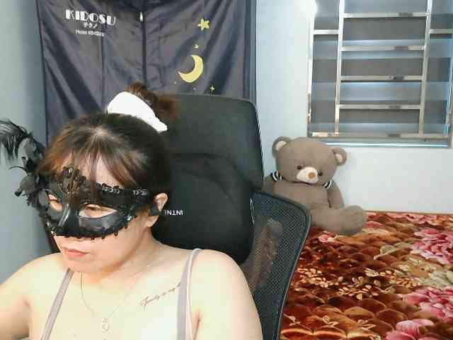 girl30slutty webcam