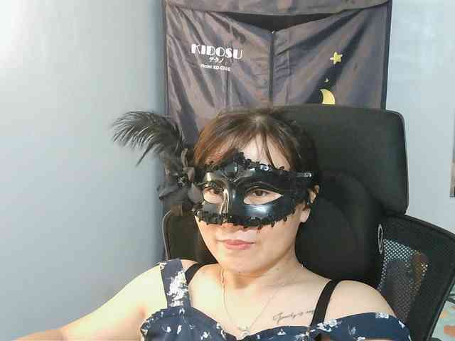 girl30slutty webcam