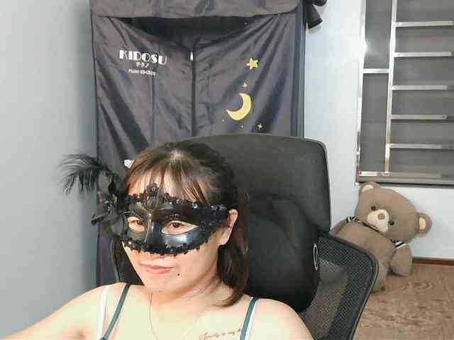 girl30slutty webcam