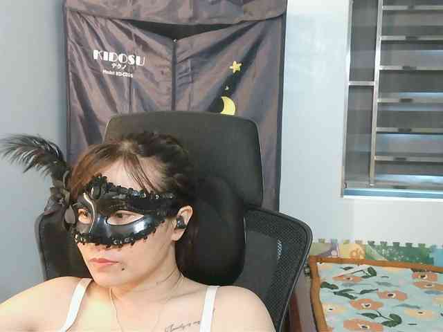 girl30slutty webcam