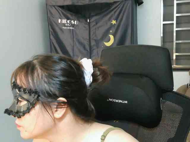 girl30slutty webcam