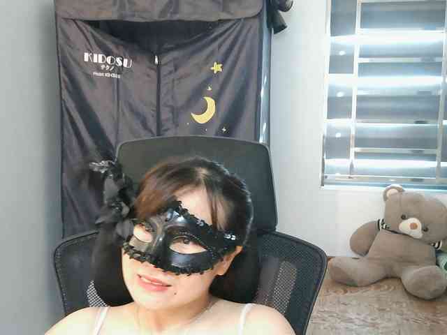 girl30slutty webcam