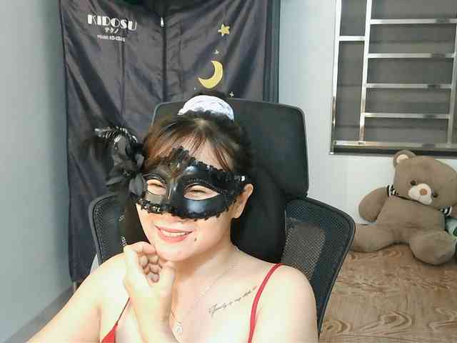girl30slutty webcam