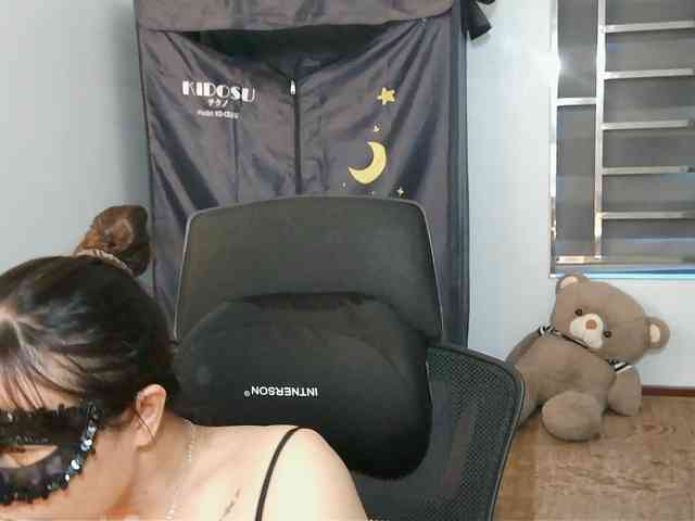 girl30slutty webcam