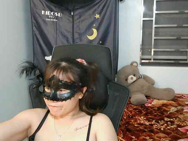 girl30slutty webcam