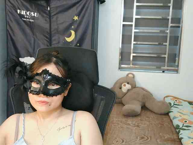 girl30slutty webcam