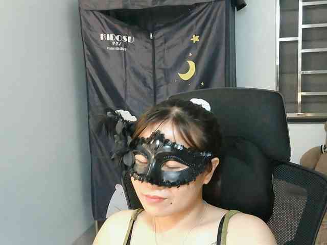 girl30slutty webcam