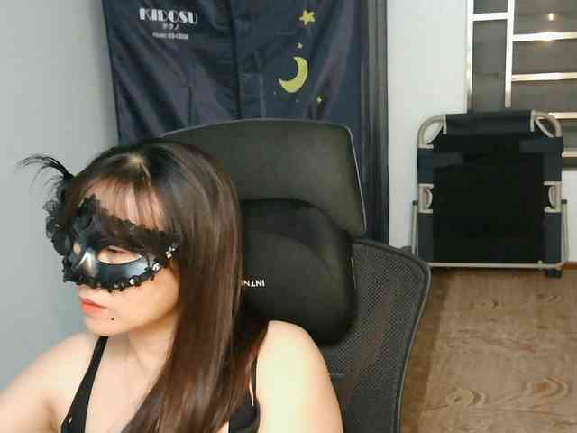 girl30slutty webcam
