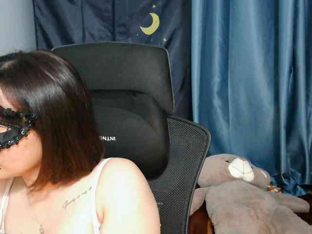 girl30slutty webcam