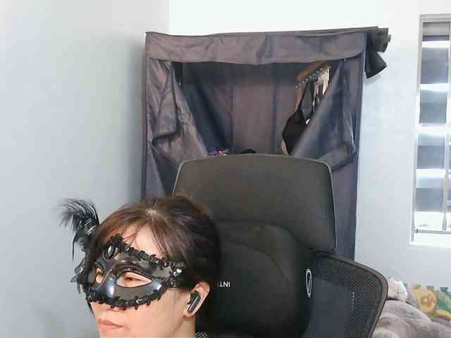 girl30slutty webcam