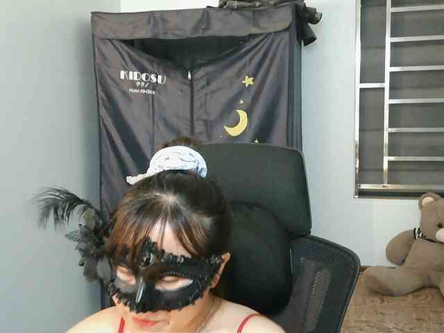 girl30slutty webcam