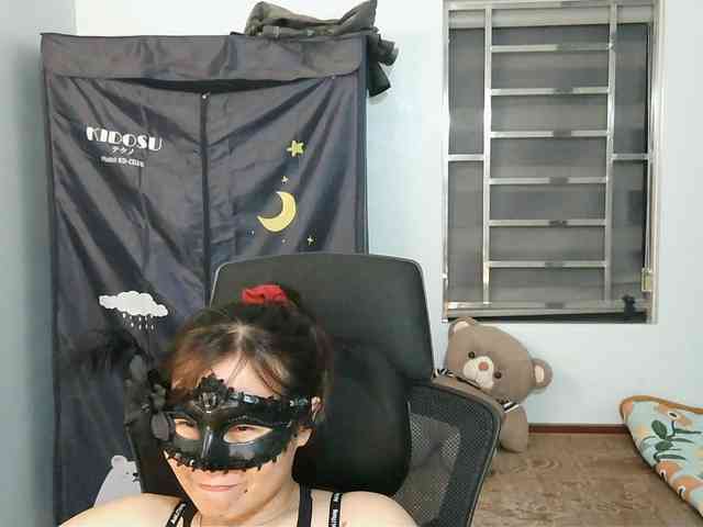 girl30slutty webcam