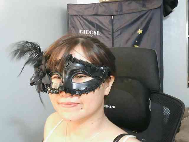 girl30slutty webcam