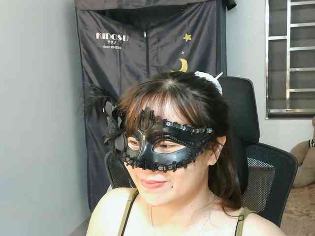 girl30slutty webcam