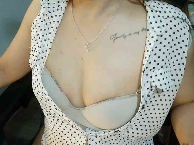 girl30slutty Live Webcam on BongaCams