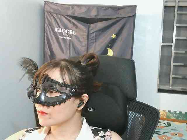 girl30slutty webcam