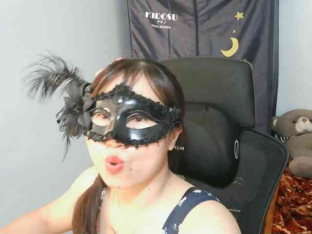 girl30slutty webcam