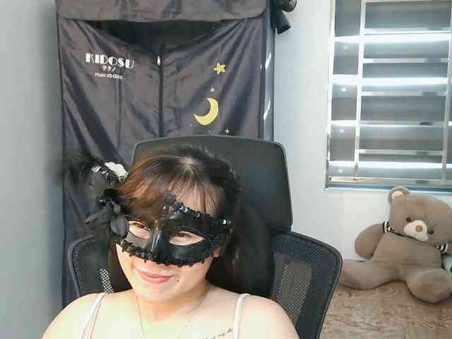 girl30slutty webcam