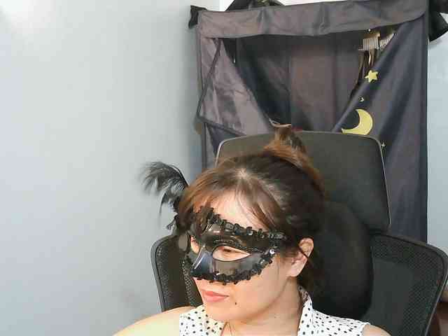 girl30slutty webcam