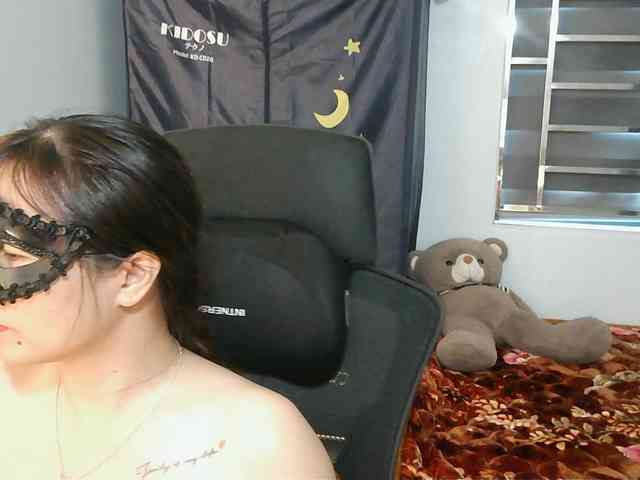girl30slutty webcam
